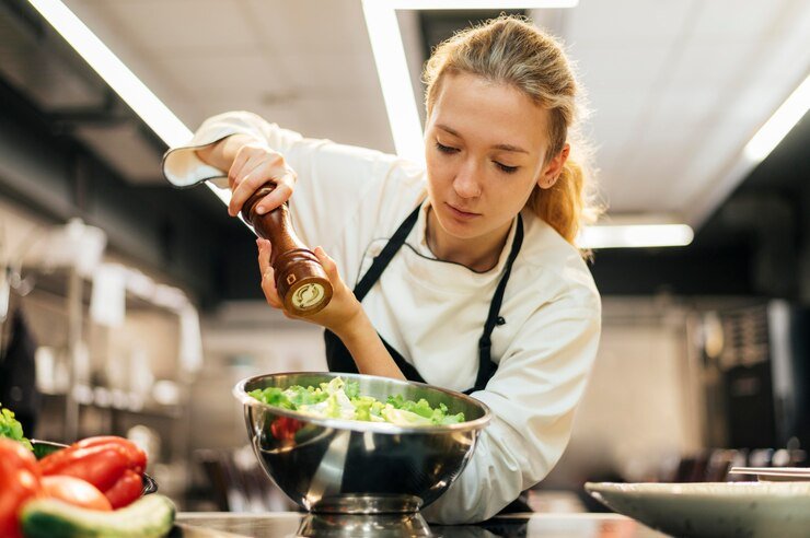 Ensalada de condimentos cocinera